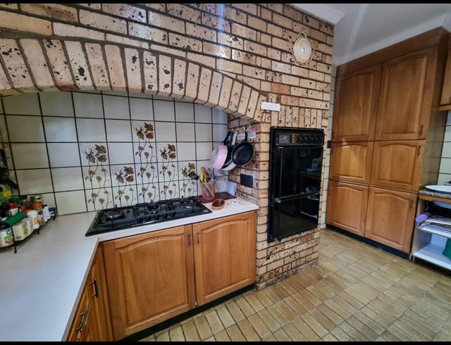 4 BEDROOM HOUSE FOR SALE IN THREE RIVERS PROPER